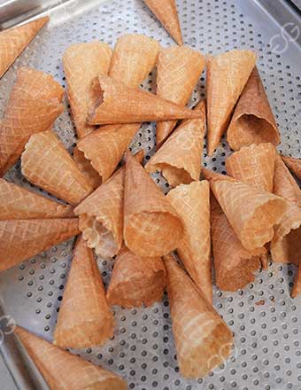 Ice-Cream-Cone