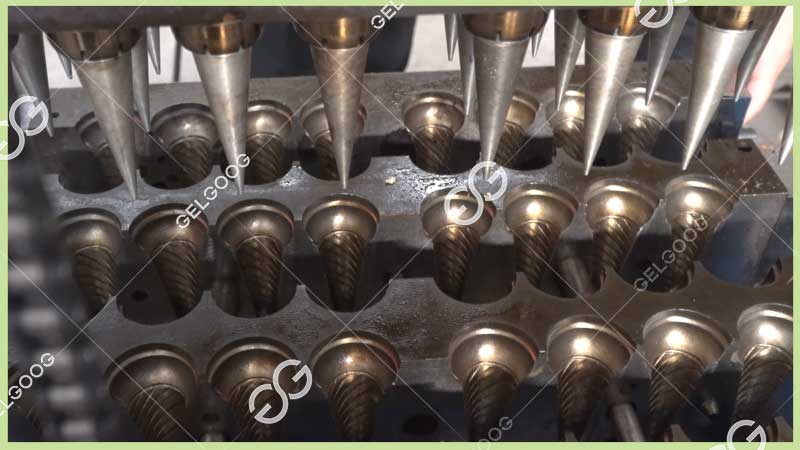 double ice cream cone machine