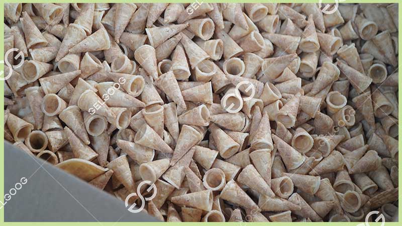 ice cream cone tips machine