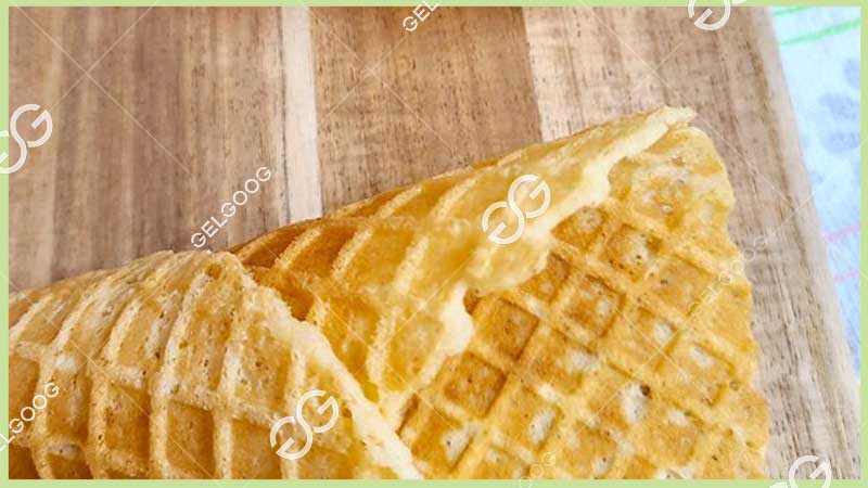 Waffle cone maker machine
